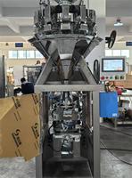 Machine d'emballage automatique à grande vitesse combinée tout-en-un pour les raisins secs sans pépins en granulés 500g, les noix