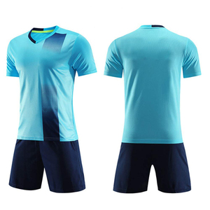 Nuevo Conjunto de Uniforme de Baloncesto Transpirable, Colores Personalizados, Camisetas de Fútbol de Alta Calidad - Product Image 3