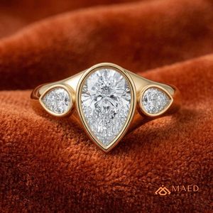 Anillo de compromiso de plata con moissanita talla pera de tres piedras, joyería de lujo para novia, boda, aniversario, regalo de moda en EE. UU. - Product Image 4