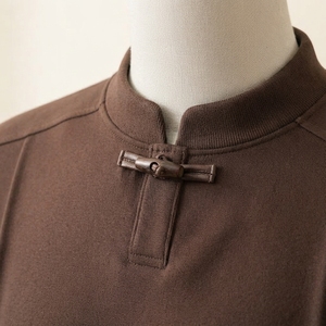 Sweat-shirt pour homme style chinois à col montant, marron uni, avec boutons grenouille, pull à manches longues, haut décontracté - Product Image 4