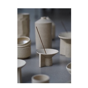 Porta Incienso Minimalista de Cerámica Beige, Recipiente para Ceniza, Quemador de Pedestal Geométrico Abstracto, Soporte para Cáliz, Bandeja - Product Image 4