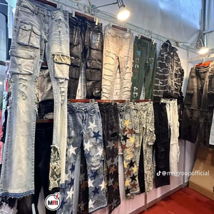 กางเกงยีนส์ทรงสลิมฟิตคลาสสิกสำหรับผู้ชายรุ่นใหม่ประจำฤดูใบไม้ผลิปี 2025 สไตล์ลำลองแนวสตรีท กางเกงยีนส์ทรงสกินนี่สำหรับผู้ชาย ทรงเข้ารูป สีน้ำเงิน - Product Image 1