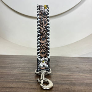 Hot Selling 2025 Custom Hand Tooled Leather Traffic Lead Genuine Leather Sunflower Pattern Short Dog Leads for Training Control - Product Image 6