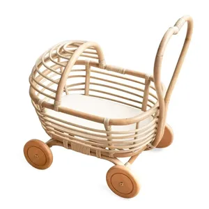 Cochecito de Mimbre Tejido a Mano para Muñecas, Diseño Exclusivo, Juguete Infantil, Modelo de Cochecito de Juguete para Juego de Imitación, Venta al por Mayor - Product Image 4
