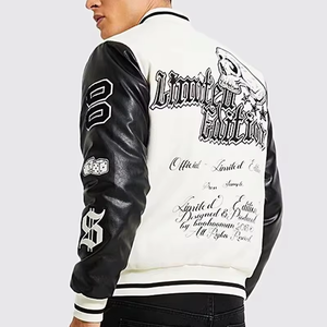 Chaqueta Varsity Oversize para Hombre con Hombros Caídos – Cuerpo de Forro Polar Grueso con Mangas en Contraste, Silueta Urbana Holgada - Product Image 5