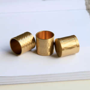 Exquisito y Elegante Portavelas de Lujo en Latón Sólido, Contenedor para Velas, Decoración para el Hogar, Accesorios de Ferretería, India - Product Image 5