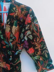 Bata tipo kimono de terciopelo con estampado floral de pájaros en negro |   Bata de Baño de Lujo de Manga Larga |   Ropa Casual para Mujer - Product Image 2