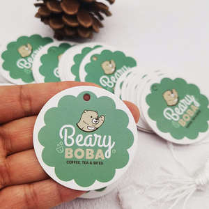 Etiqueta Redonda con Recubrimiento Brillante para Camisetas, Etiqueta Personalizada con Logotipo, Etiqueta Colgante para Ropa, Etiquetas para Prendas - Product Image 2