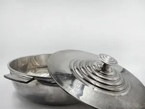 Cacerola de Acero Inoxidable de Alta Calidad |   Acabado Resistente a los Arañazos para Uso en Cocinas Comerciales - Product Image 4