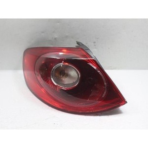 Luz Trasera Izquierda Usada CC 3C8945095 - Product Image 4