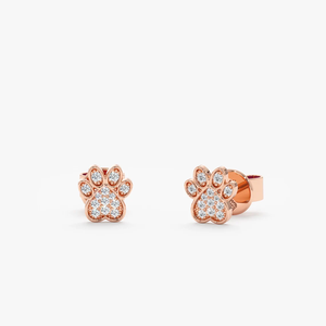 Pendientes de Oro Puro de 14K con Diamantes Cultivados en Laboratorio, Pendientes con Diseño de Huella de Pata, Pendientes Delicados con Diamantes Pavé, Pendientes para Amantes de Mascotas - Product Image 2