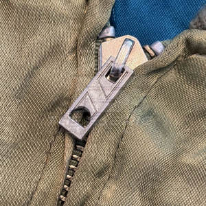 Chaqueta Sukajan de Moda con Textura Sedosa y Suave, Bordado Detallado, Transpirable, Ecológica, Puños y Dobladillo Acanalados, Elegante - Product Image 5