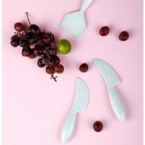 Juego de cuchillos de queso de resina hechos a mano de moda con remolino blanco estándar y de lujo, decoración de mesa para fiesta de boda, juego de cubiertos de resina, juegos de regalo - Product Image 1