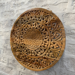 Panneau mural décoratif rond en bois massif naturel sculpté à la main avec motifs floraux pour la décoration intérieure des canapés et des lits - Product Image 5