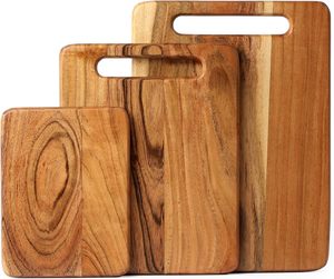 Elegante Tabla de Cortar Rectangular en Madera Mixta - Utensilio de Cocina Premium - Product Image 1