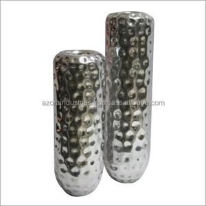 Meilleures ventes - Vase à fleurs en aluminium écologique fait à la main - Design moderne - Personnalisable pour la décoration de la maison, du bureau et des mariages - Azora - Product Image 2