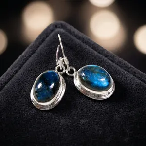 Boucles d'oreilles pendantes en labradorite pour femme, en argent sterling 925, serties clos, cabochon ovale, style vintage, pierre précieuse bleue - Product Image 4