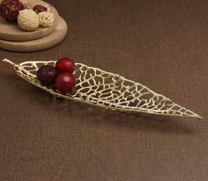Modern Bold Elegance <b>Leaf</b> <b>Decorative</b> Tray Irregular Shape Plant Pattern Metal Handicraft <b>Wall</b> Art Accent Piece - Product Image 6