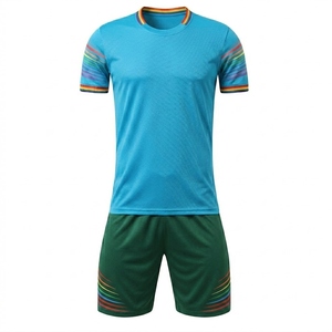 Tenue de football très demandée, fabriquée au Pakistan, haute qualité, sur mesure, respirante, pour équipes. - Product Image 3