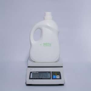 Custom <b>Empty</b> 3.6L HDPE <b>Plastic</b> Jerry Can Large Capacity Syrup Packaging <b>Bottle</b> with Screw Cap - Product Image 5