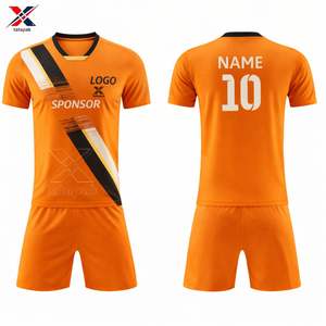 Ensemble de maillots de football personnalisés, légers, durables, 100% polyester, séchage rapide, manches courtes, unisexe, adultes, clubs, écoles, entraînement, vêtements d'équipe - Product Image 1