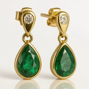 Pendientes Colgantes de Plata de Ley 925 con Baño de Oro de 14K y Esmeralda en Forma de Pera, Esmeralda Real, Joyería de Piedra de Nacimiento de Mayo, Regalo para Aniversario o Fiesta - Product Image 1
