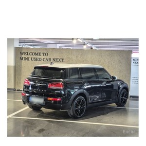 Mini Clubman Classic 2024/5 32,883 km with Left Steering Leather Seats Rear Camera - Product Image 2