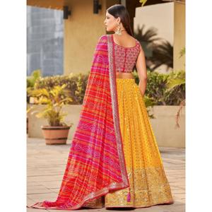 Fascinant jaune paillettes Georgette traditionnel Lehenga Choli - Product Image 2