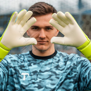 Leather Breathable Goalkeeper Training Gloves with Full <b>Finger</b> Design Hand Grips Non-Slip Adjustable Wrist <b>Strap</b> - Product Image 5