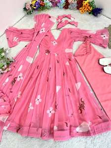 Ensemble de robe Anarkali en georgette de qualité supérieure, prêt-à-porter indien, avec broderies, pour filles, en gros, prêt-à-porter. - Product Image 2