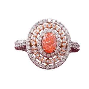 แหวนหมั้นเพชรรูปไข่สีชมพูสดใสทรงสามวง 1.53 กะรัต ทองคำขาว 14K - Product Image 1