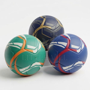 Ballon de football thermocollé le plus vendu, robuste, durable, léger, confortable, personnalisable, pour entraînement professionnel en extérieur - Product Image 2