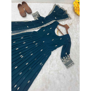 VESTIDO DE FIESTA GEORGETTE BORDADO SECUENCIA TRABAJO CON DUPATTA AZUL CIELO - Product Image 5