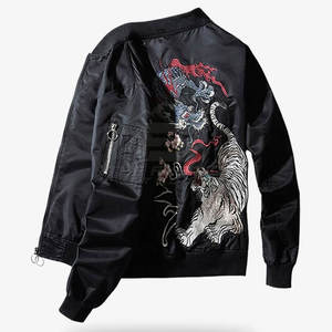 Ropa de estilo urbano de alta calidad, chaqueta Sukajan con bordado premium, tela ligera, ajuste cómodo para uso diario. - Product Image 2