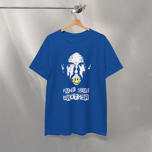 เสื้อยืดผู้ชายคอกลมแขนสั้น พิมพ์ลายลำลอง ทรงปกติ ผ้าคอตตอนเจอร์ซีย์ โลโก้ด้านหน้า ขายส่ง MOQ ต่ำ - Product Image 2
