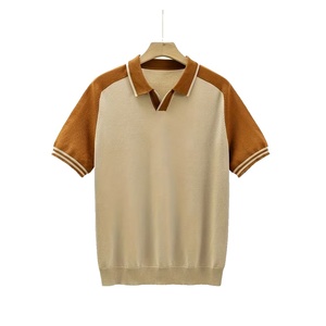 T-shirt décontracté à manches courtes et col en V pour homme, en polyester tricoté, motif color block - Product Image 1