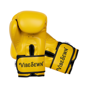 Gants d'entraînement de boxe personnalisés en PU blanc de 16 oz avec fermeture velcro au poignet, design respirant pour adultes, logo personnalisé - Product Image 4