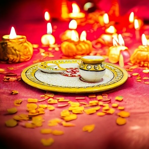 ชุดลายหินอ่อนสีขาวทำมือพร้อมดิยะและโชปราชุด kundan meenakari ของตกแต่งบ้าน - Product Image 5