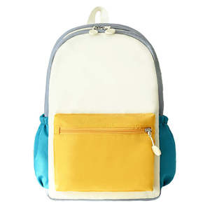 Sac à dos en toile crème personnalisé avec impression en relief et accents en cuir véritable marron, design minimaliste, usage quotidien, 80 grammes - Product Image 2