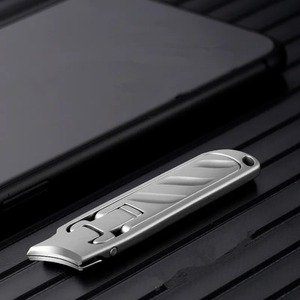 Ensemble de coupe-ongles AQDAS INDUSTRIES AI-NC-0004, noir mat, acier inoxydable, forme plate, cadeau pour homme - Product Image 4