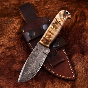 Cuchillo de Caza Personalizable DIY OEM de Acero de Damasco con Mango de Cuerno de Carnero - Cuchillo Premium para Supervivencia y Camping al Aire Libre, 7 Pulgadas de Longitud Total - Product Image 1
