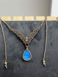 Collar con Colgante de Labradorita Negra Hecho a Mano, con Piedra de Gran Brillo, Estilo Boho, Étnico, Curativo, Joyería de Moda, Venta al Por Mayor por H - Product Image 3