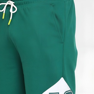 Shorts décontractés pour hommes en tissu extensible, shorts tendance pour hommes, qualité supérieure, streetwear pour hommes, fournisseur direct d'usine. - Product Image 5