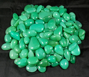 Vente en gros de pierres précieuses naturelles Chrysoprase Radha Arts, cabochon vert, cristal à dos plat, haute qualité, pour la fabrication de bijoux enroulés de fil - Product Image 2