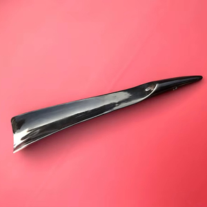 Auténtico Calzador de Cuerno de Búfalo Pulido Hecho a Mano, Estilo Europeo Tradicional, Decoración Animal para el Hogar, Superficie Lisa, Largo - Product Image 1