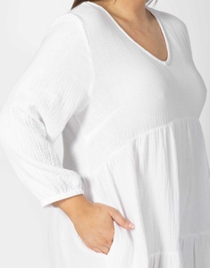 Robe longue décontractée à volants en lin et coton, col en V, coupe trapèze, manches 3/4 personnalisées, style estival naturel - Product Image 3