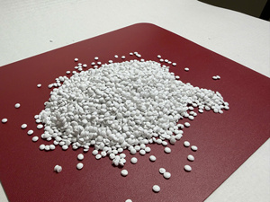 Custom Grade CaCO3 Filler <b>Masterbatch</b> for PE PP Film Blowing Injection Pipe Sheet Woven Sack Vietnam Export Supplier OEM Factory - Product Image 5