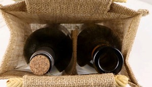 Bolsa de Compras Ecológica de Yute Teñido con Impresión Personalizada, Asa Acolchada de Algodón y Patrón de Letras - Precio Incluido - Product Image 4