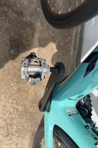 Vélo de route haute performance série 500 OCLV en carbone avec freins à disque hydrauliques Shimano 105 11 vitesses - Product Image 4