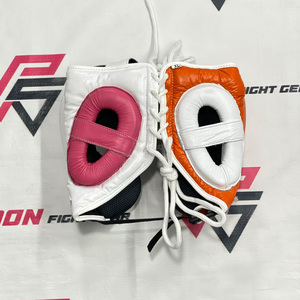 Nouvel ensemble de boxe professionnel en cuir véritable blanc/orange/rose, fait main, avec gants à lacets et casque de protection pour l'entraînement - Product Image 6